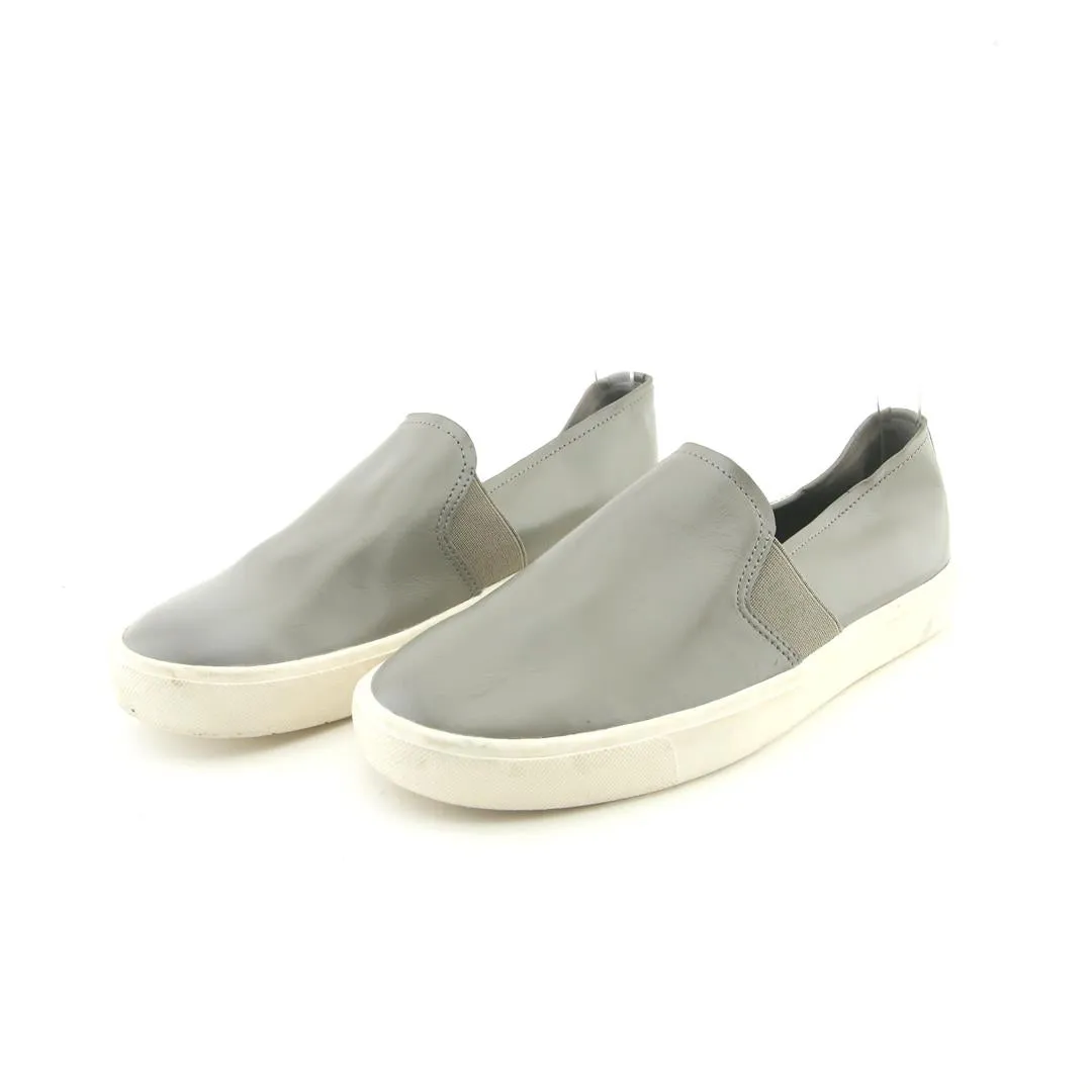 VINCE BLAIR Slip On Sneakers Shoes