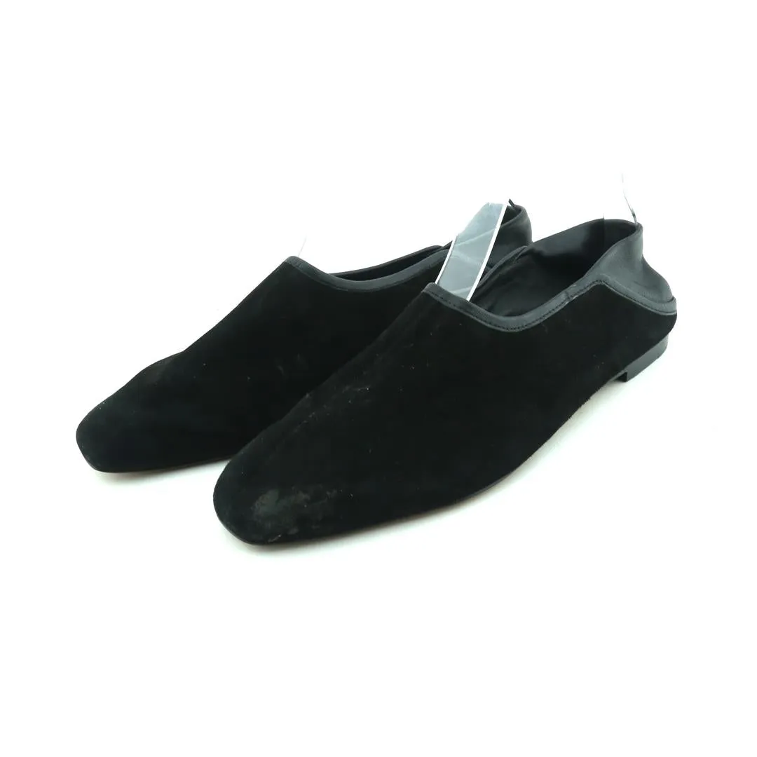 VINCE . Brunt Slip On Boots
