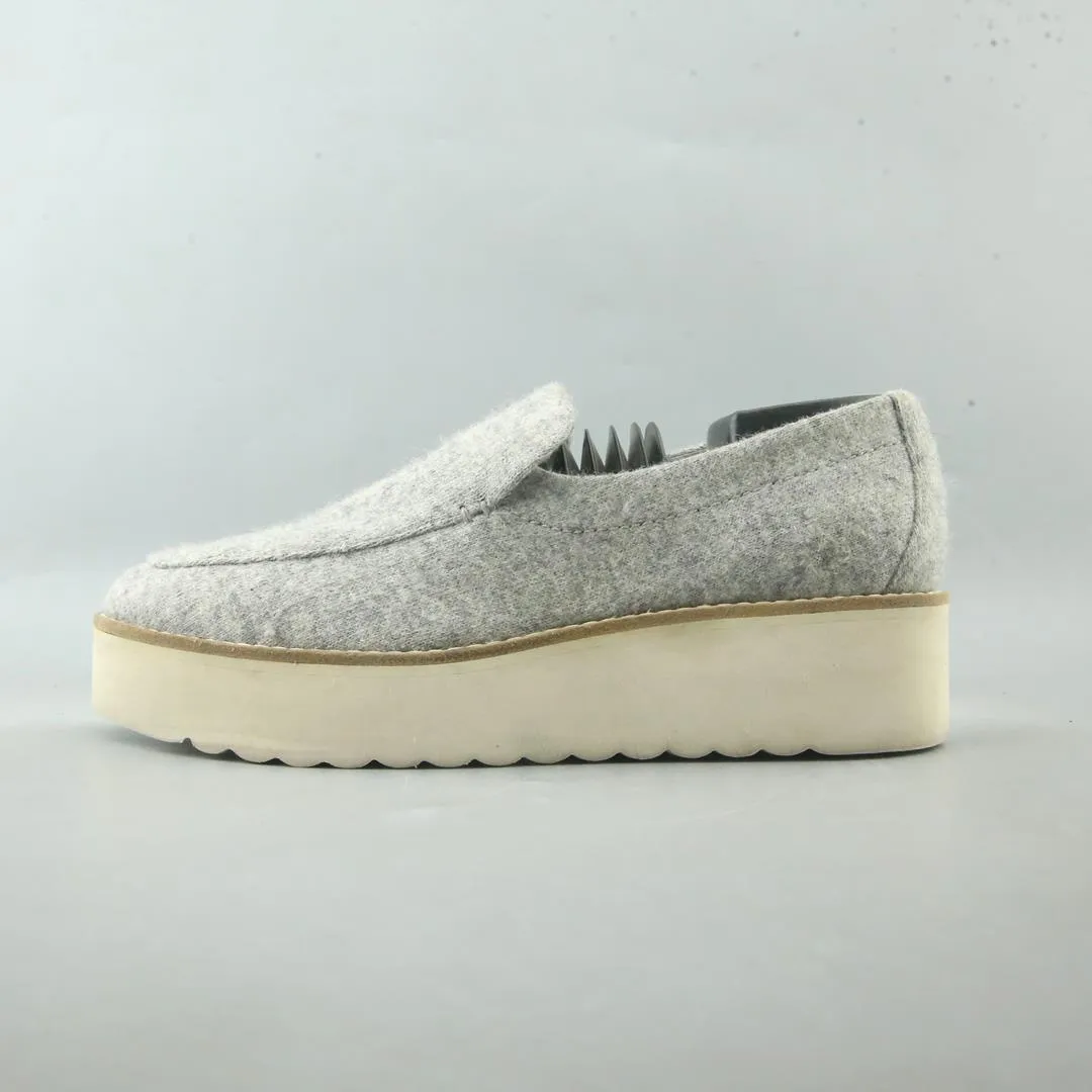 VINCE. ZETA Slip On Chucks