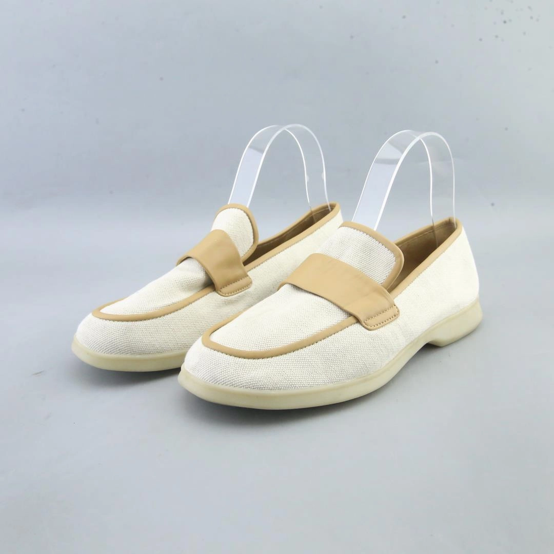 VINCE . Slip Resistant Slip Ons