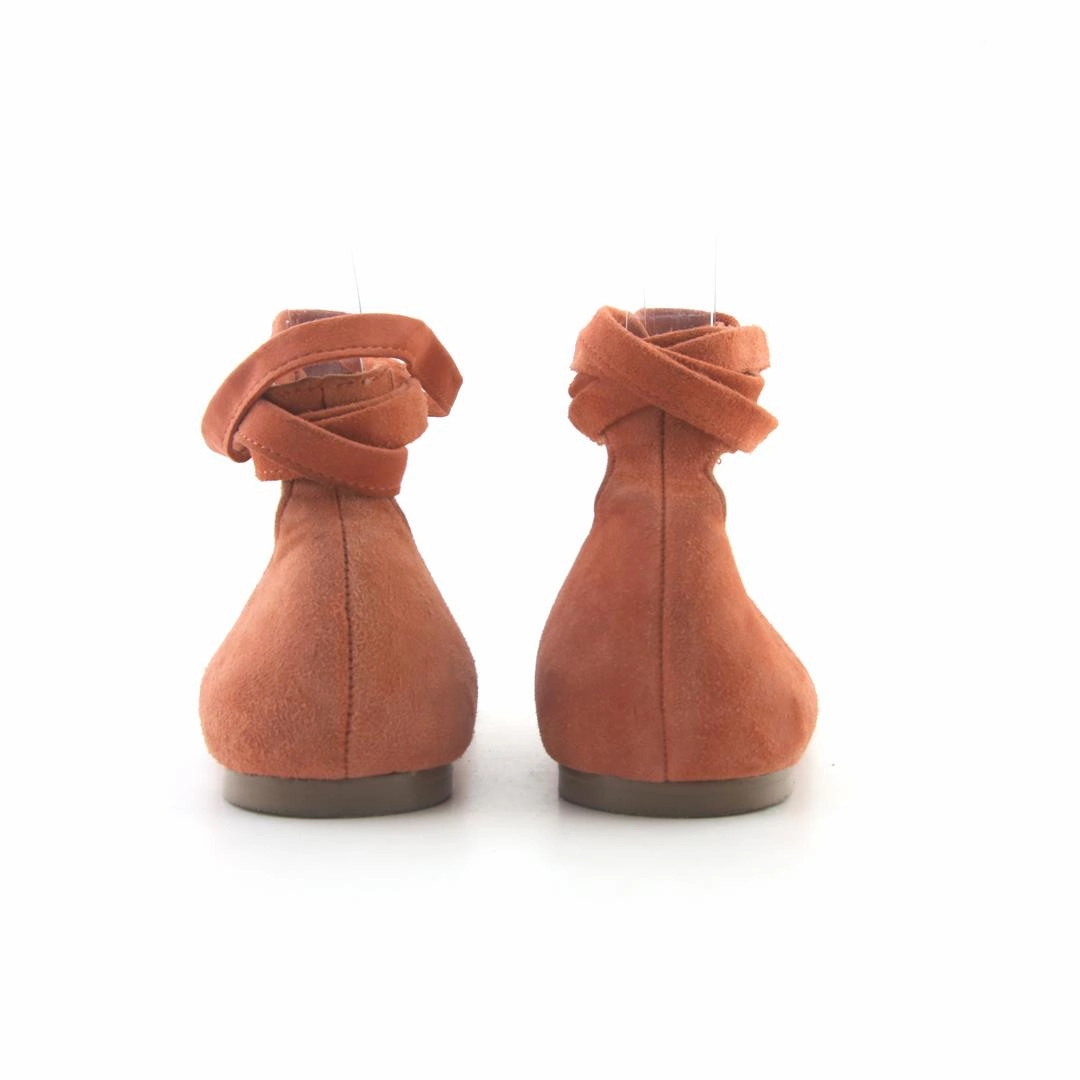 VINCE CAMUTO BEVIAN Fly Flat Shoes