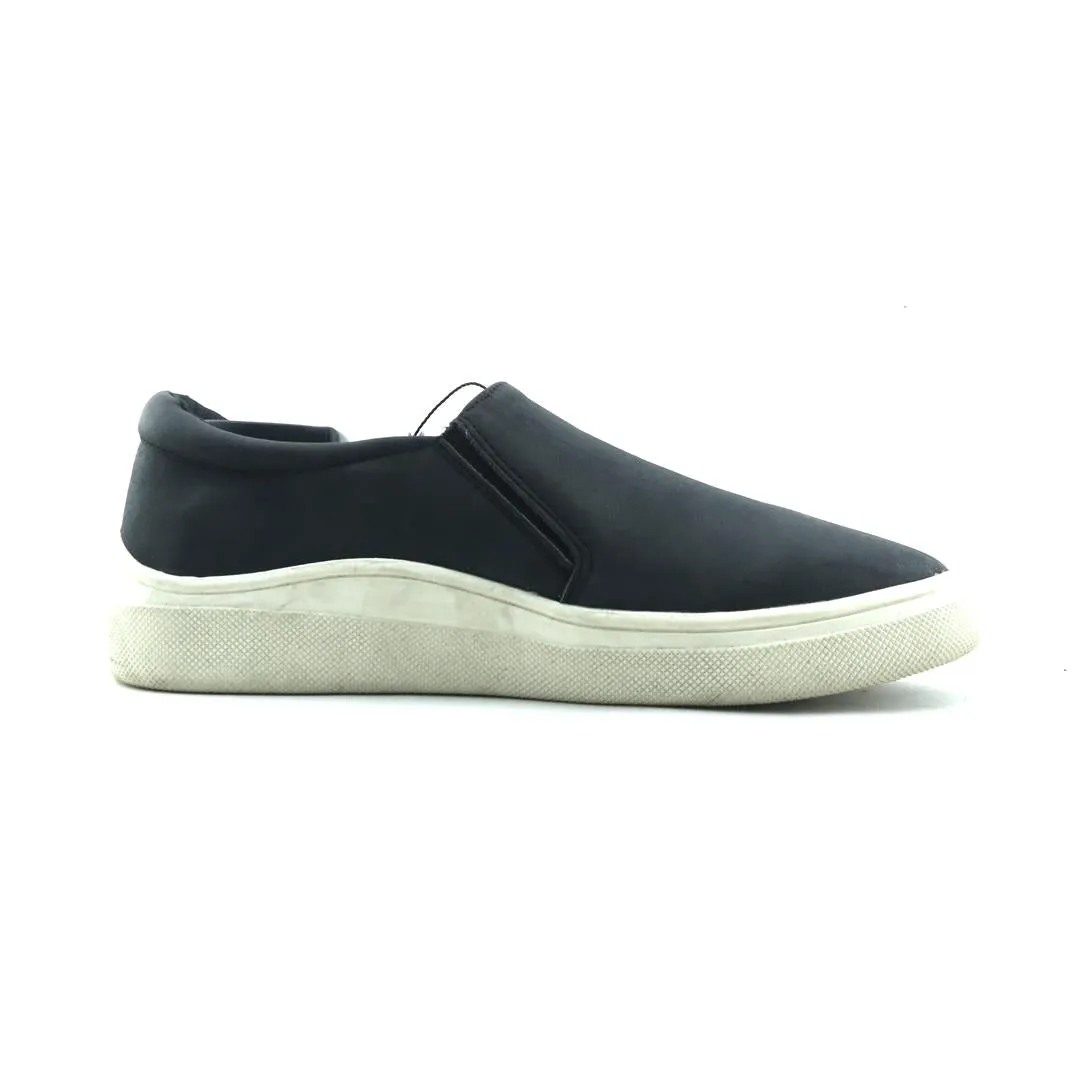 Steel Cap Slip On KENSIE .