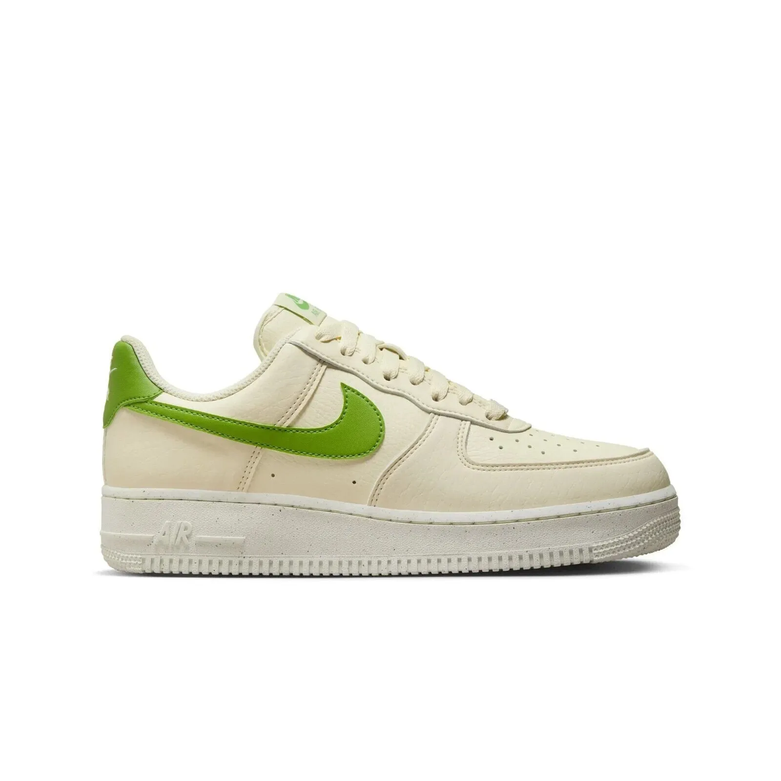 Jordans Sneakers Nike Air Force 1 Low '07 SE DV3808-102 Women Cream Green Low Top Sneakers TF1153