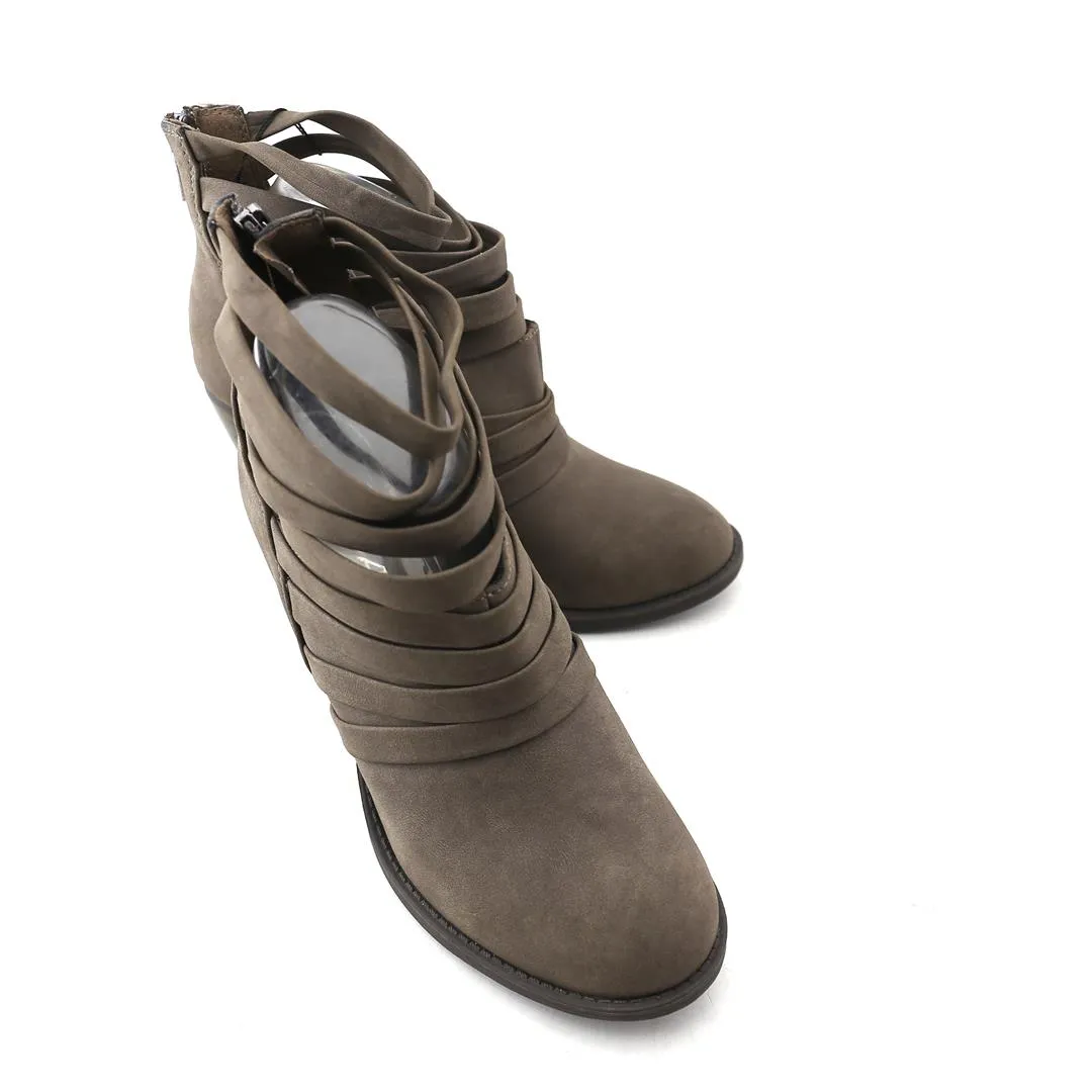 Most Comfortable High Heel Shoes SODA  .