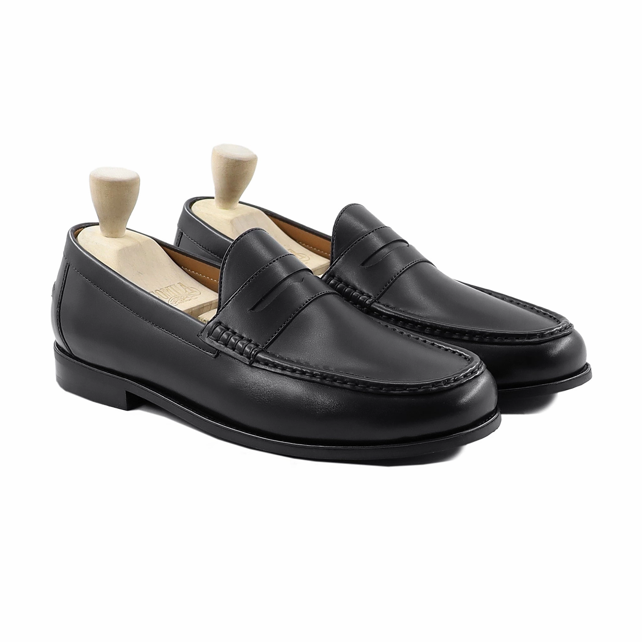 Prada Shoes Loafers Wokasu - Men's Black Calf Leather Loafer