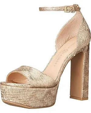 Women Asher Heeled Sandal In Gold Comfy Platform Sandals
