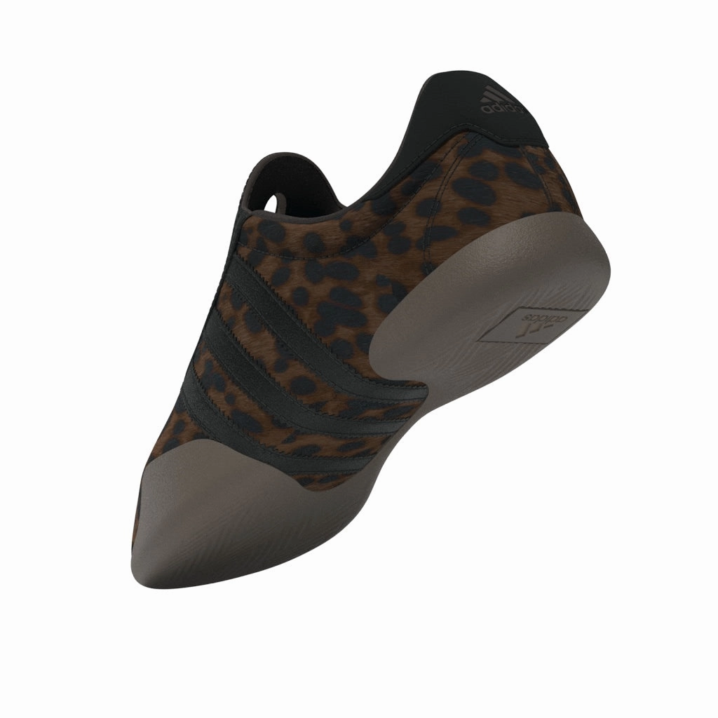 Women's adidas Taekwondo Mei Upplier Colour/Core Black/Gum5 JS0298 Mizuno Tc 01 Training Shoe