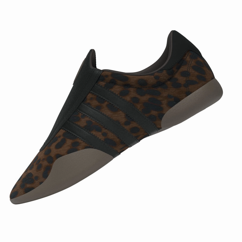 Shop Cross Training Shoes Women's adidas Taekwondo Mei Upplier Colour/Core Black/Gum5 JS0298