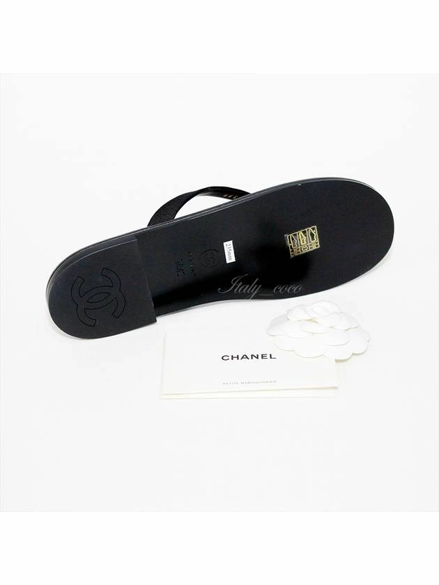 WoMen's CC Logo Flip Flops Black Chanel Cheap Flip Flops