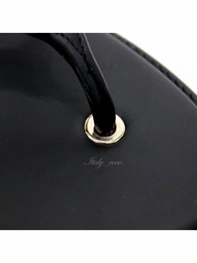 WoMen's CC Logo Flip Flops Black Chanel Banana Republic Flip Flops