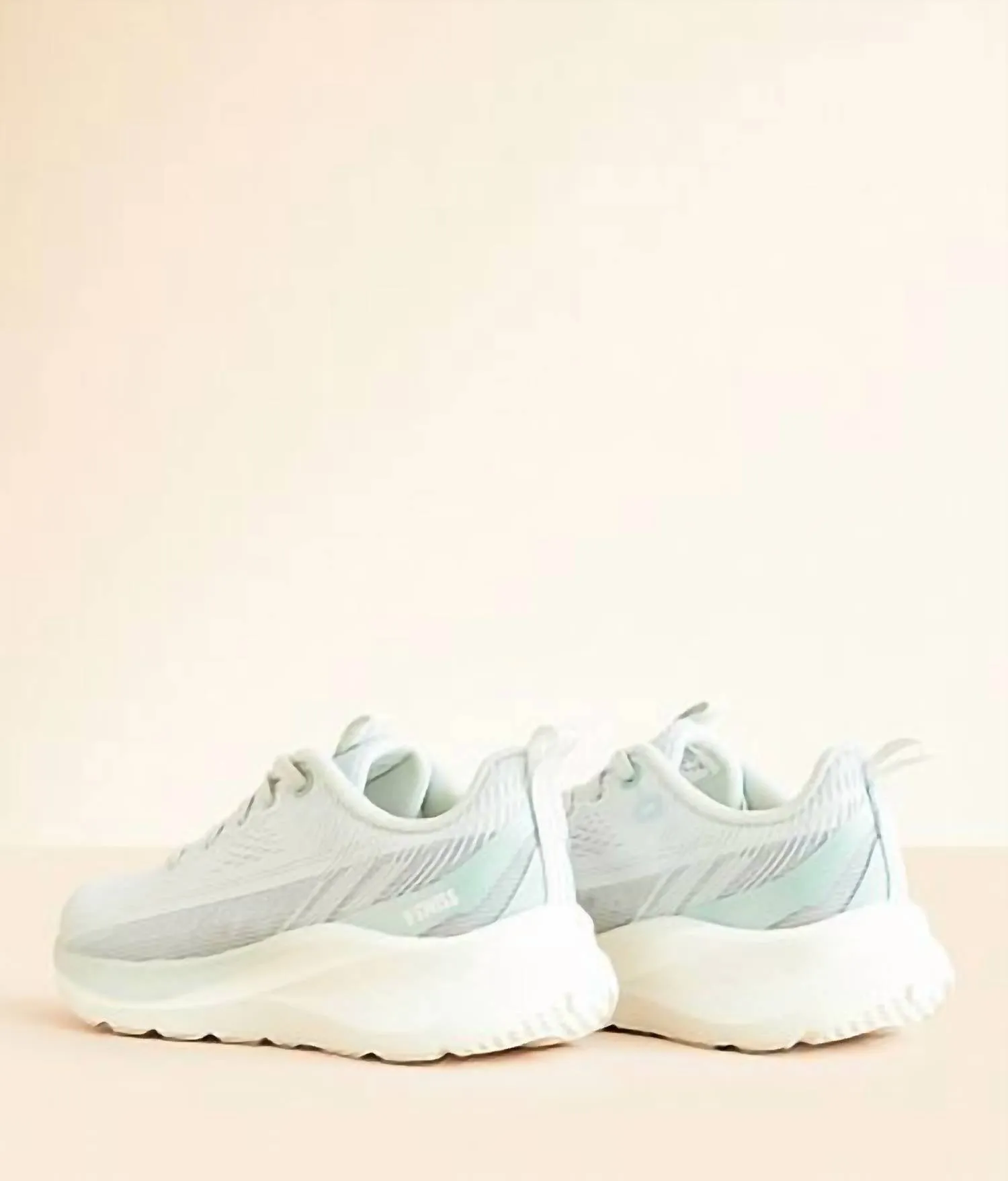 Women??S Helio Trainers Sneakers In Light Grey/fog Steve Madden Ladies Sneakers