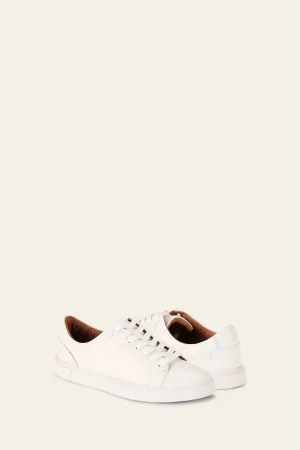 Women??S Ivy Low Lace Sneakers In White Oomphies Sneakers