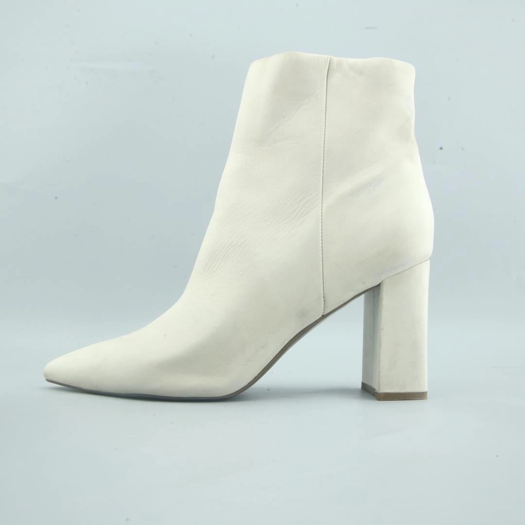 MARC FISHER GLORIFY High Heels And Low Lifes Movie