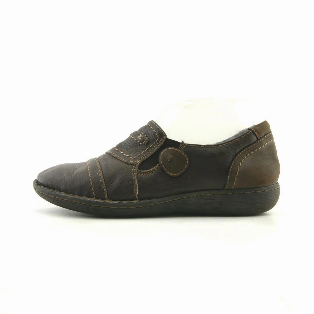 EARTH ORIGINS . Slip On Vans Youth