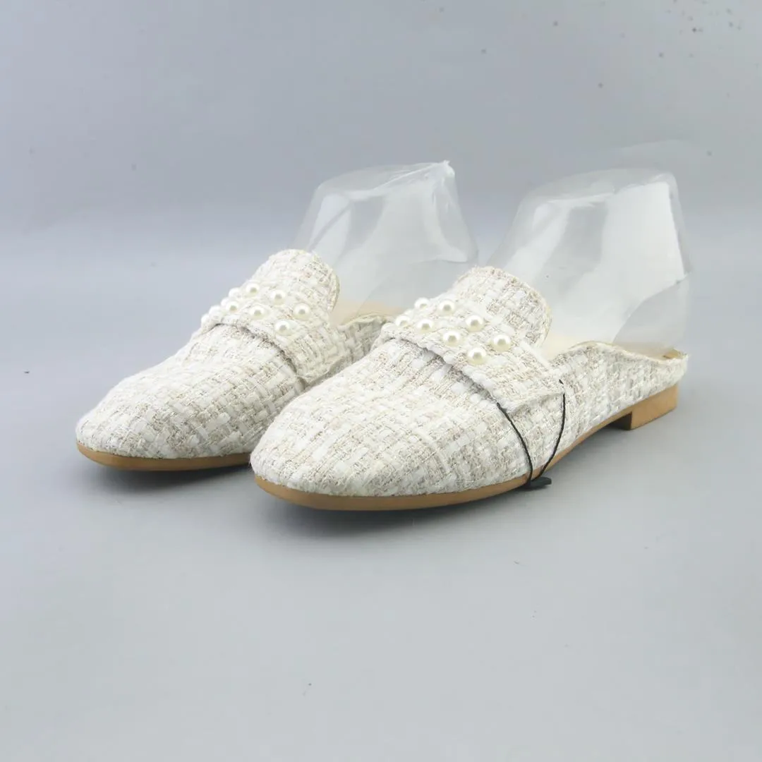 Chinese Flats Shoes FASHION .