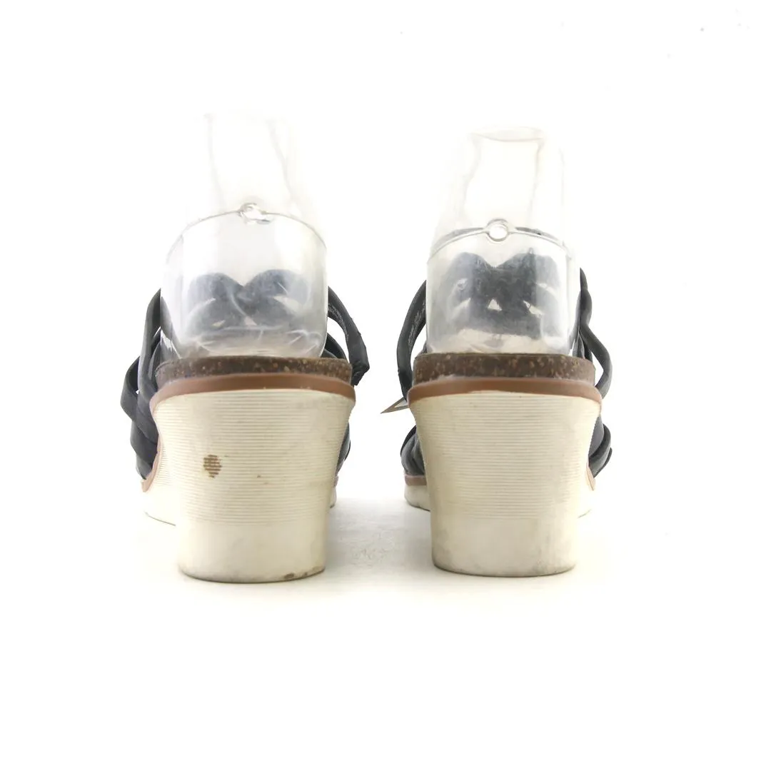 Modest High Heels YUU BRYNNA