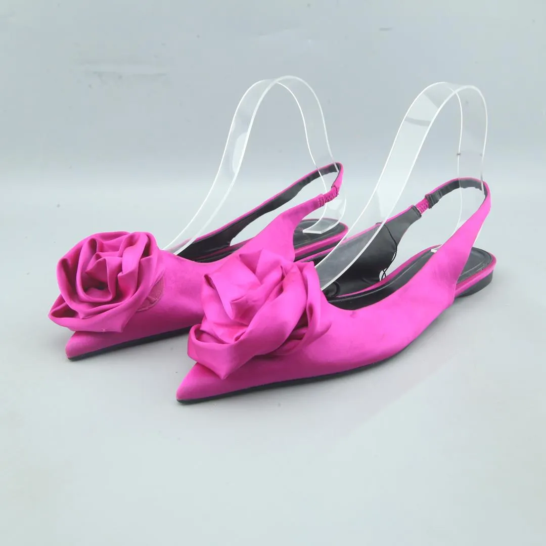 ZARA. . Slingback Flat Pointed Shoes