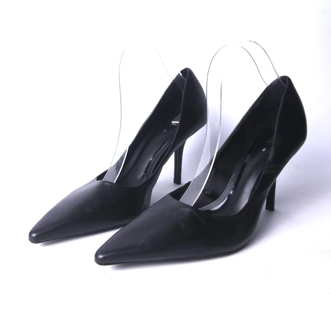 Sky High Heels ZARA. .