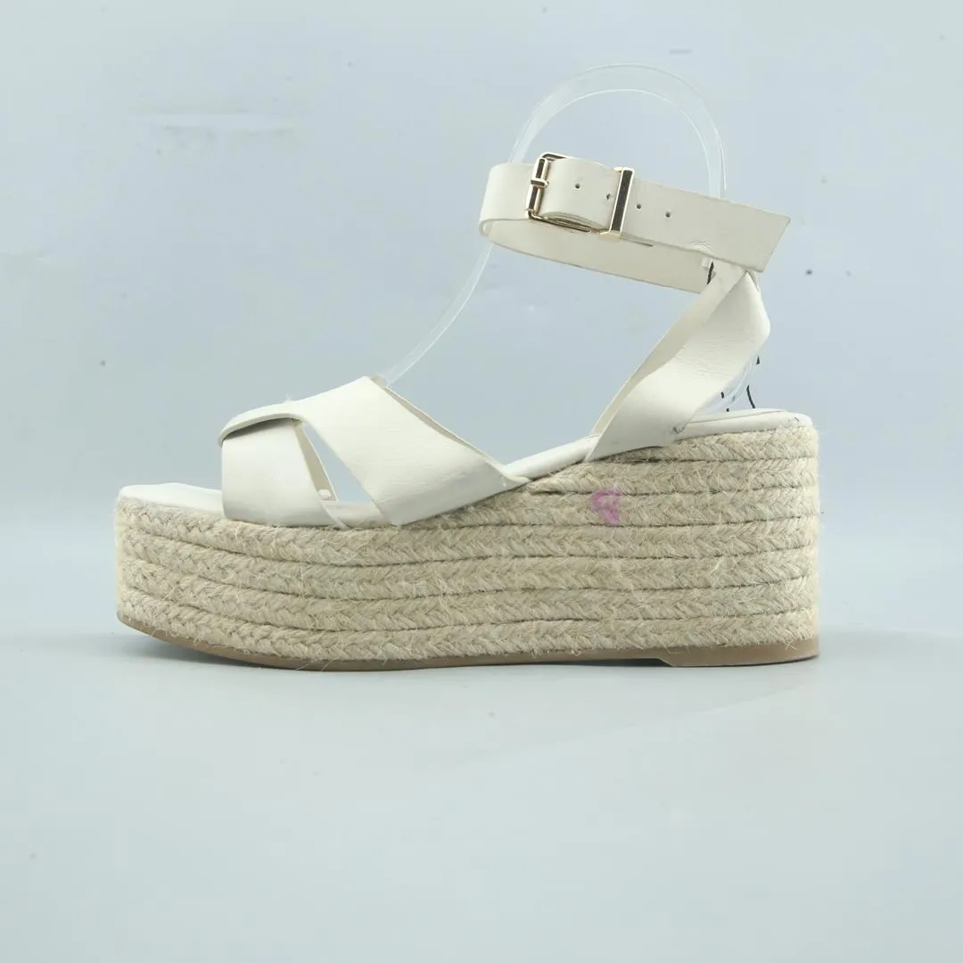 10 Dollar High Heels ZARA. .