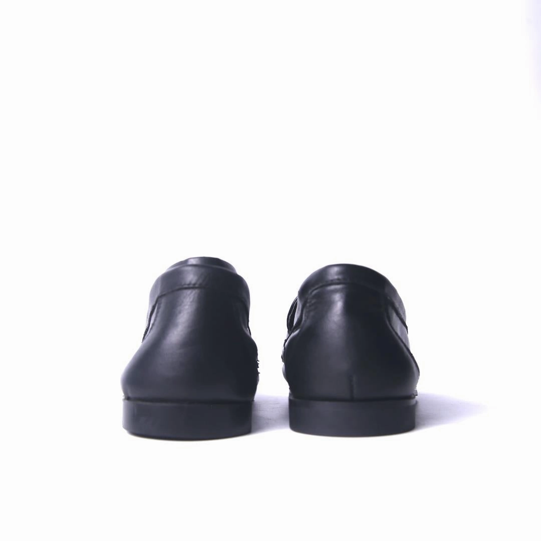 Bear Paw Slip Ons ZARA .