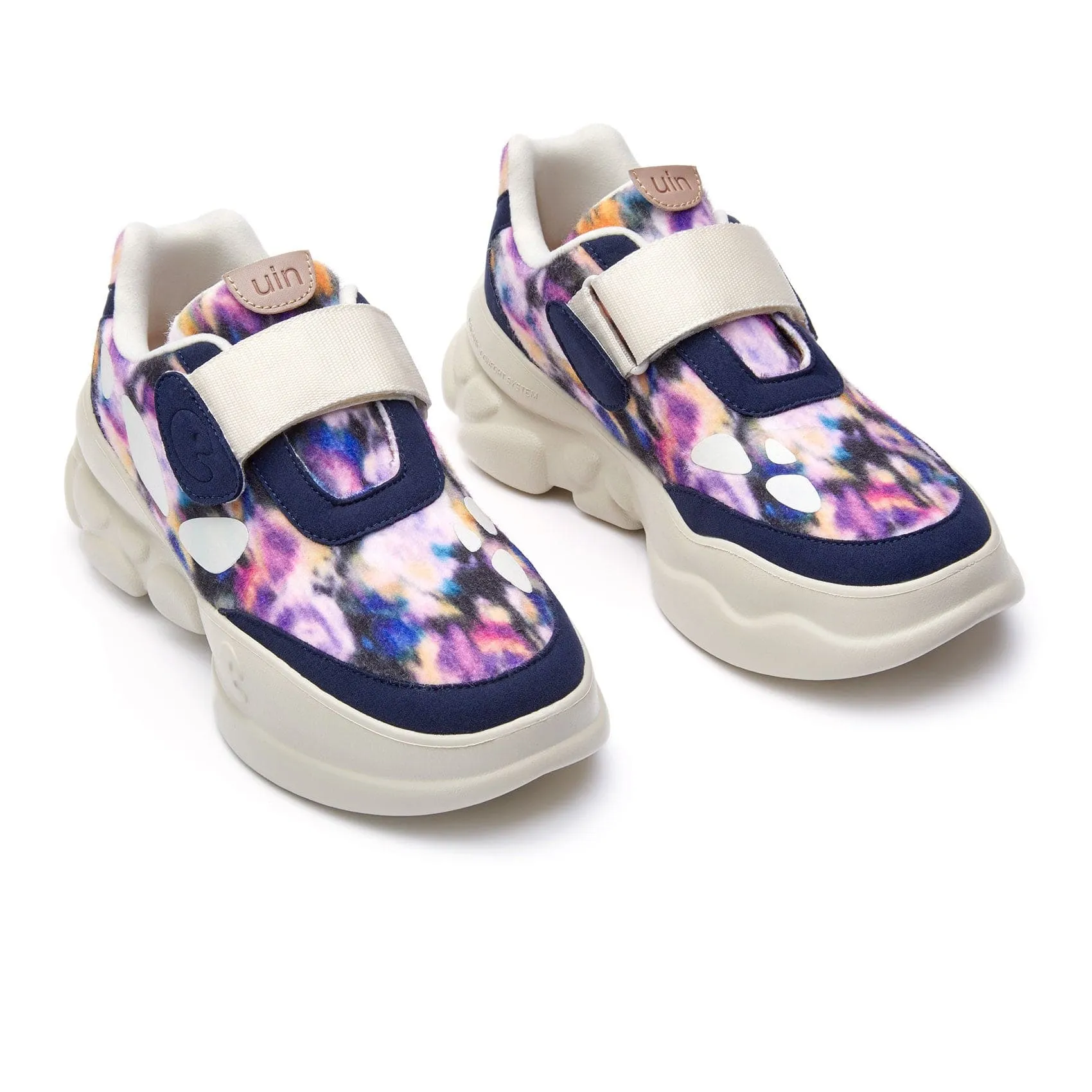 Difference Between Basketball Shoes And Sneakers Wonderful Memories Flash Ronda I Women